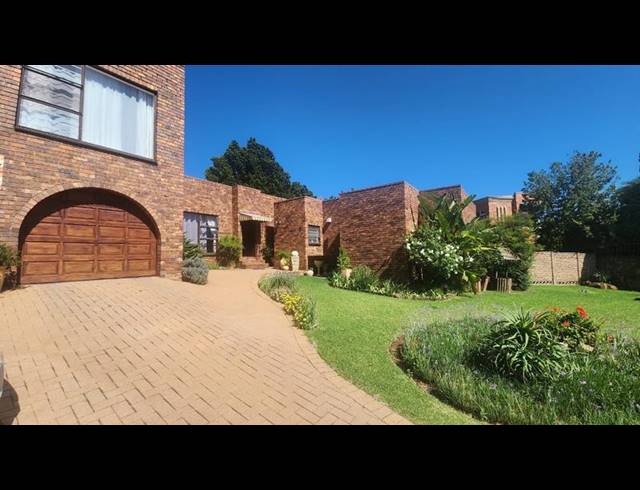 4 BEDROOM HOUSE FOR SALE IN GLENVISTA